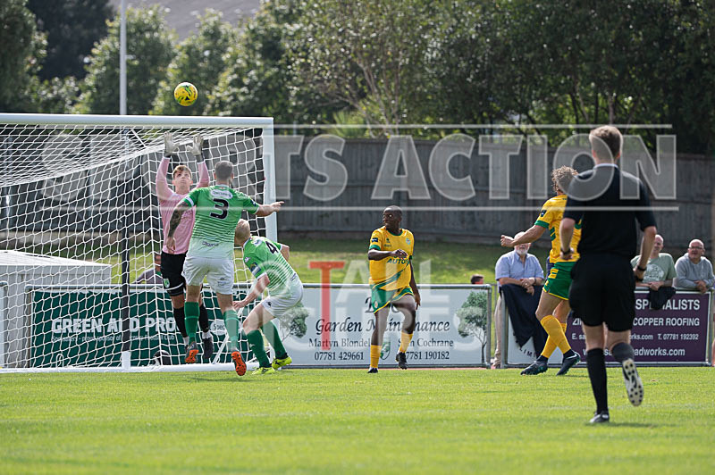 Guernsey FC v Ashford United-56 - GUERNSEY FC v ASHFORD UNITED