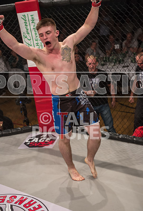 Luke Gibbons v Tony Nam-24 - BOUT 10