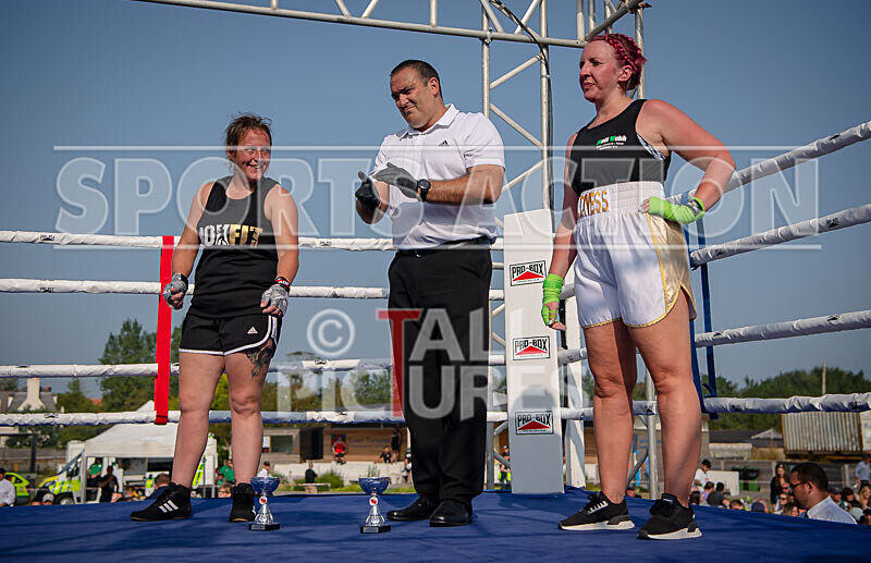 BOUT 5 - Emma -the Mentalist- Martin v Katie -the Lioness- Le Tissier- - BOUT 5 - Emma 'the Mentalist' Martin v Katie 'the Lioness' Le Tissier