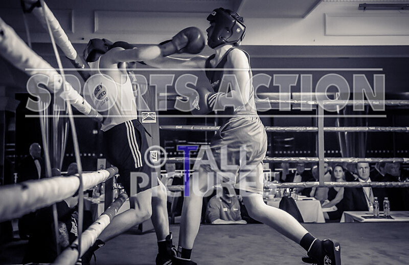 BOUT- 4 - Jacob Jones v Tommy Clark-22 - BOUT: 4 - Jacob Jones v Tommy Clark