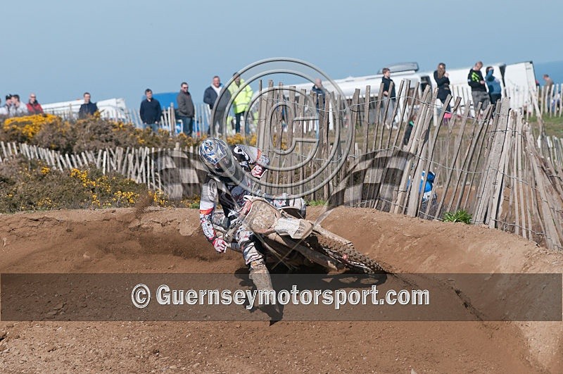 Moto-X_19-03-11-99 - MOTO-X_19-03-2011