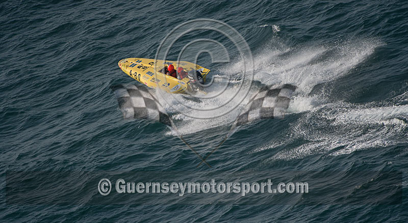 Worlds Powerboats_2014_Race-1-266 - UIM CLASS 3A & 3B WORLD OFFSHORE CHAMPIONSHIP_RACE-1