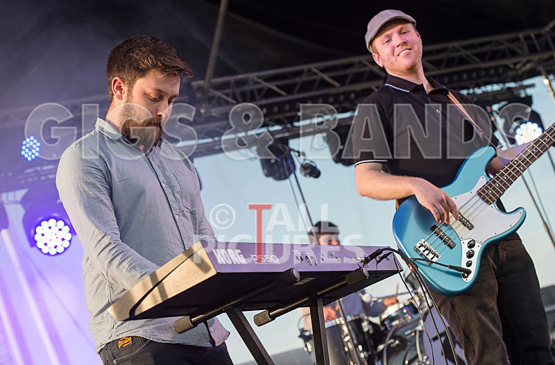 The Secret Smiles-48 - THE SECRET SMILES