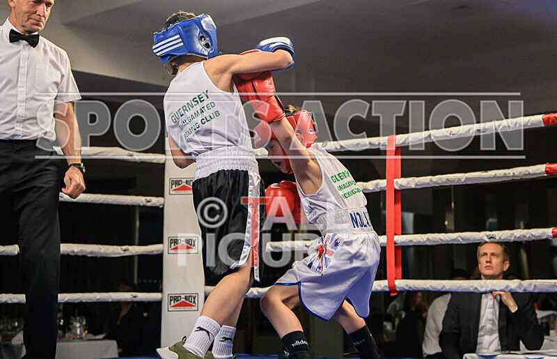 BOUT- 1 - Nolan Buddery v Frankie Veron-10 - BOUT 1 - Nolan Buddery v Frankie Veron