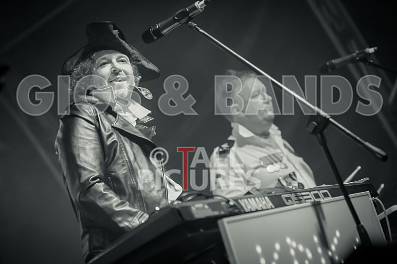 Fade to Grey-231 - FADE TO GREY