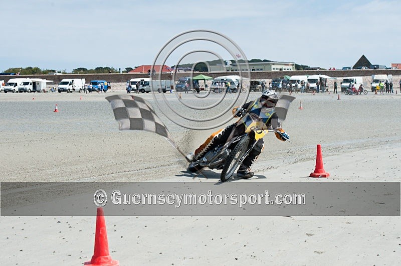 Sand Ace_2010-122 - SAND ACE 2010