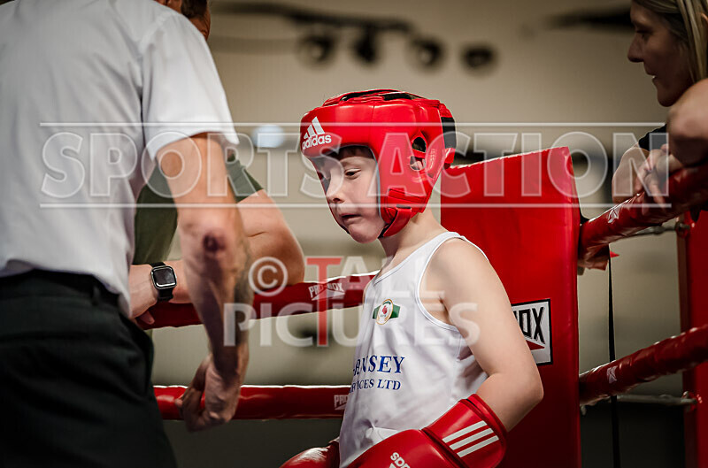 BOUT 1 - Liam Duff v Oliver McKenzie-1 - BOUT 1 - Liam Duff v Oliver McKenzie
