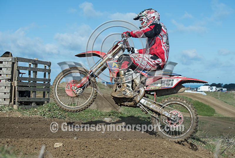  - MOTO-X_21-02-2015
