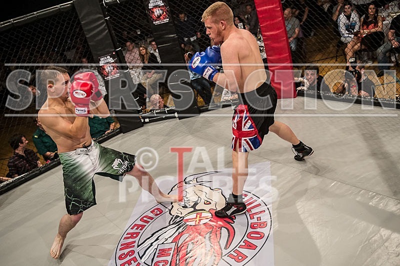 Cage Fighting_2012_Bout 2-15 - BOUT-2