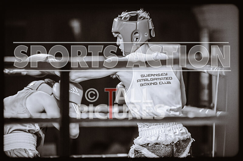 BOUT 3- Arnie Watson v Arthur Tipping-31 - BOUT 3 - Arnie Watson v Arthur Tipping