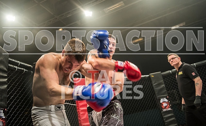 Cage Fighting_2012_Bout 1-16 - BOUT-1