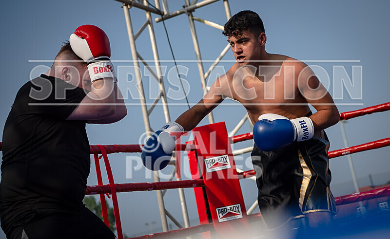 BOUT 6 - Tony -Foxey- Fox v Tyler -the Lion- Quintels-24 - BOUT 6 - Tony 'Foxey' Fox v Tyler 'the Lion' Quintels