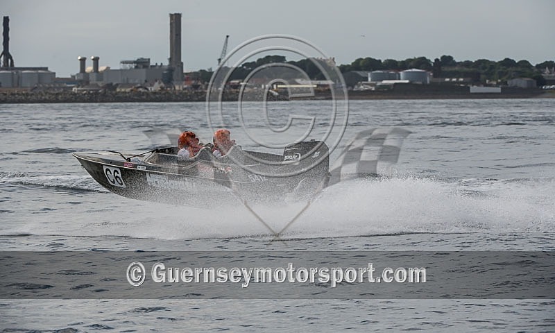 Powerboat Racing_04-08-2013-19 - RACE-9 NORTH BEACH OUTER