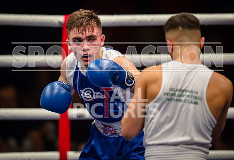 Bout 15_Marcus Magloire v Josh Boderick-11 - Bout 15_Marcus Magloire v Josh Boderick