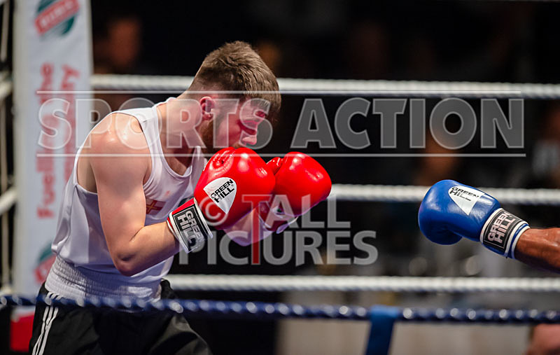 BOUT-19 - Chris Sumner v Courtney Frimpong-18 - BOUT-19 - Chris Sumner v Courtney Frimpong