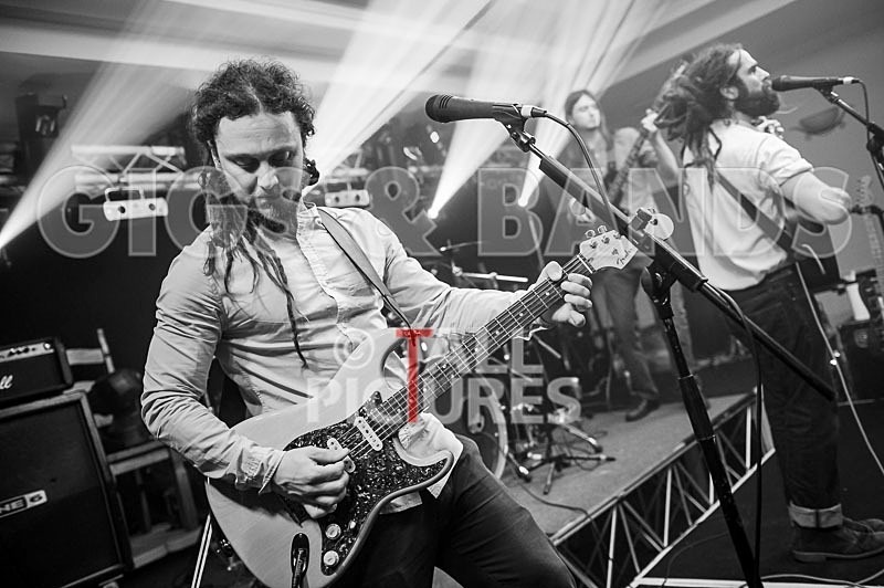 Lloyd Yates-31 - LLOYD YATES