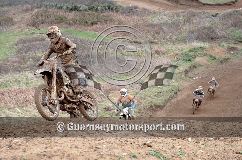 Moto-X_19-02-11-42 - MOTO-X_19-02-2011