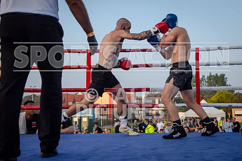 BOUT 14 - Koen -Kraken- Le Prevost v Lewis Bourgaize-14 - BOUT 14 - Koen 'Kraken' Le Prevost v Lewis Bourgaize