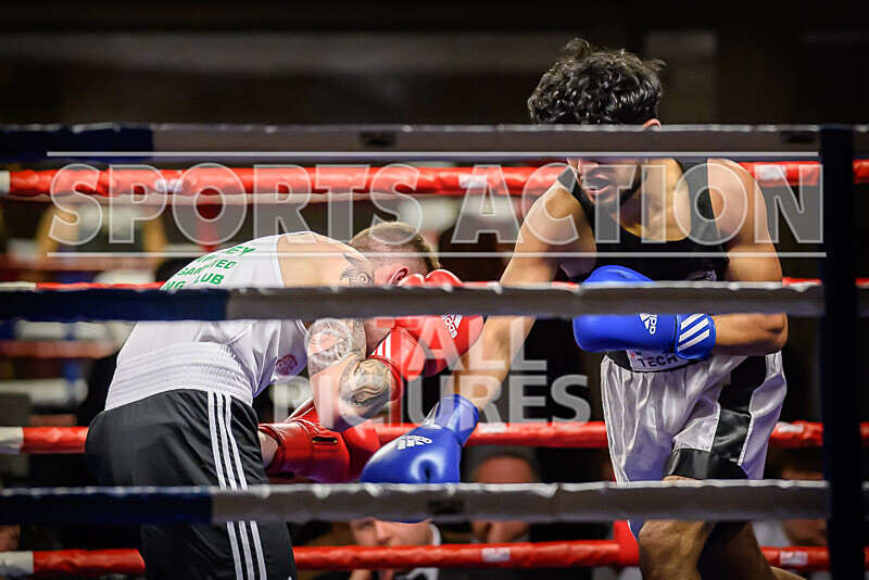 BOUT- 6 - Emile Prevel v Moin Khan-8 - BOUT: 6 - Emile Prevel v Moin Khan