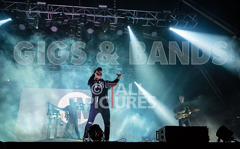 Wilkinson Live-3 - WILKINSON LIVE