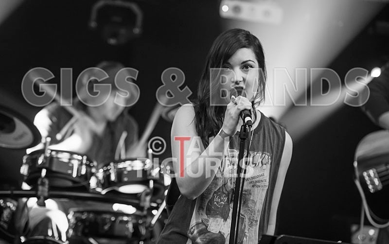 Bright_Lights-61 - BRIGHT_LIGHTS