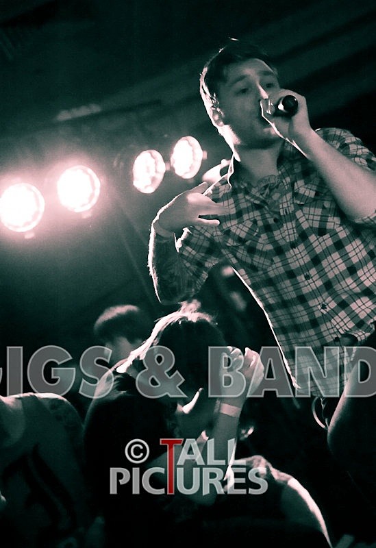 She Haunts the Roads-73 - SHE HAUNTS THE ROADS RoA-8