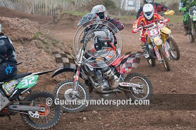 Moto-X_2011-11 - MOTO-X_05-02-2011