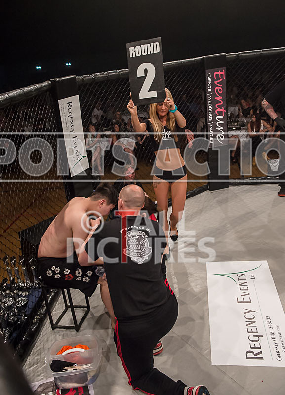 Luke Gibbons v Tony Nam-11 - BOUT 10