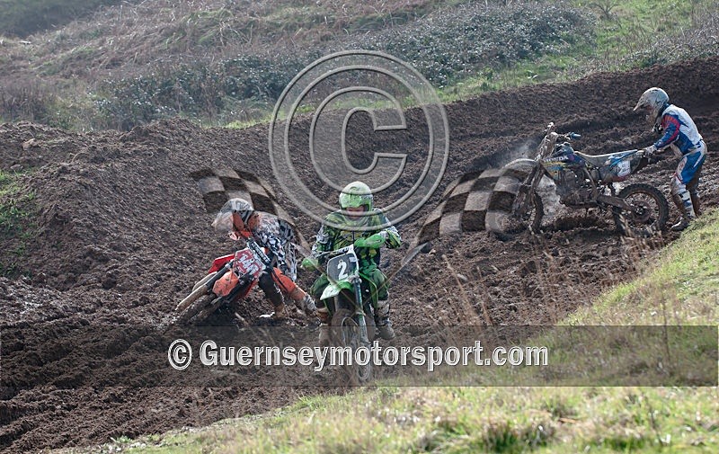 Moto-X_19-02-11-53 - MOTO-X_19-02-2011