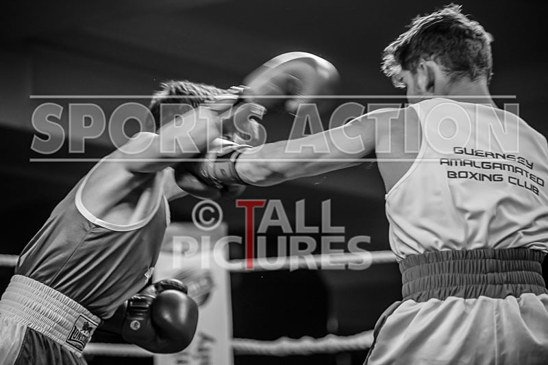 BOUT- 4 Niall Adams v Ricky Wheatly-34 - BOUT-4 Niall Adams v Ricky Wheatly