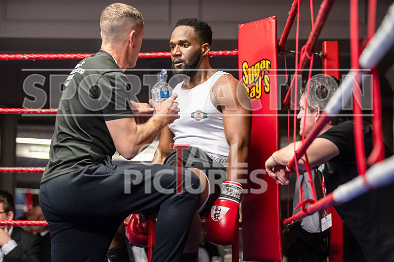 BOUT-7_Oblie Botchway v Mason Small-22 - BOUT-7_Oblie Botchway v Mason Small