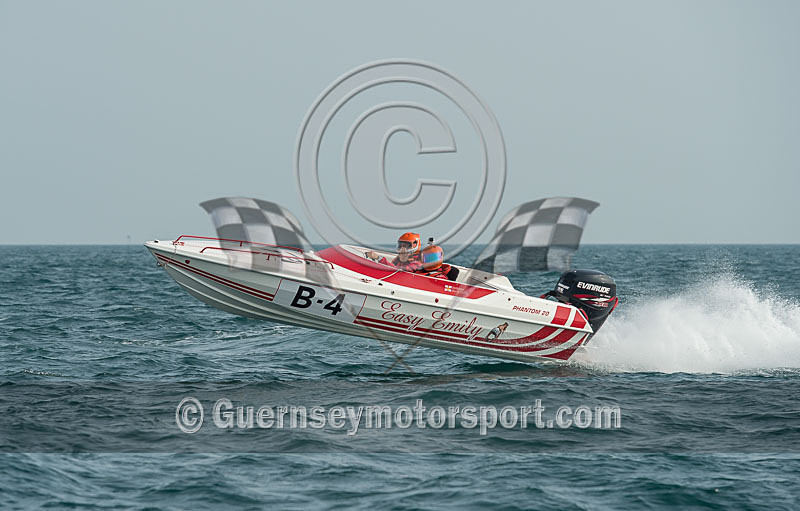 Worlds Powerboats_2014_Race-2-228 - UIM CLASS 3A & 3B WORLD OFFSHORE CHAMPIONSHIP_RACE-2
