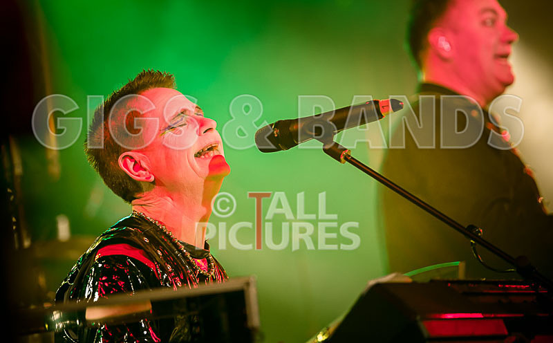 Fade2Grey-333 - FADE2GREY