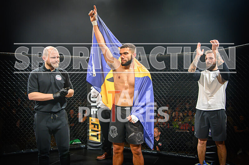 BOUT- 2 - Dom Boyce v Dom Simon-39 - BOUT 2 - Dom Boyce v Dom Simon