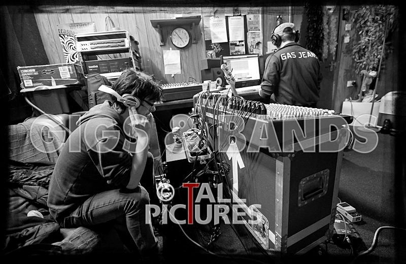 Teaspoonriverneck Studio Session-106_BW - TEASPOONRIVERNECK