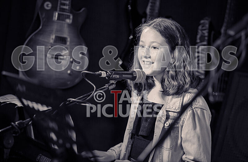 Pigeon Bomb-27 - PIGEON BOMB