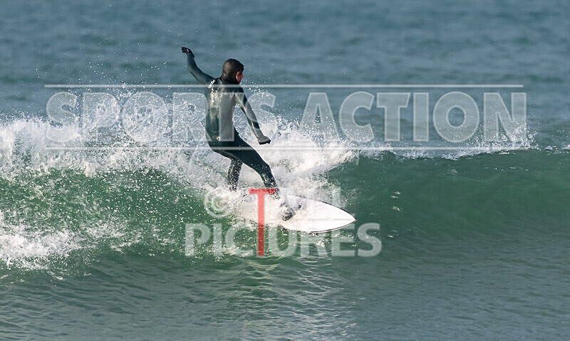 Surfing_New Years Eve 2021-134 - NEW YEARS EVE SURFING 2021