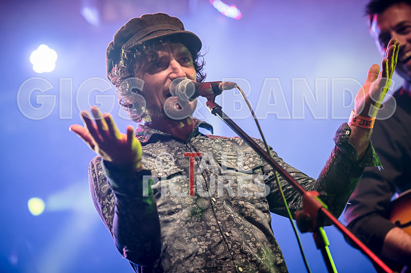 The Secret Smiles-66 - THE SECRET SMILES