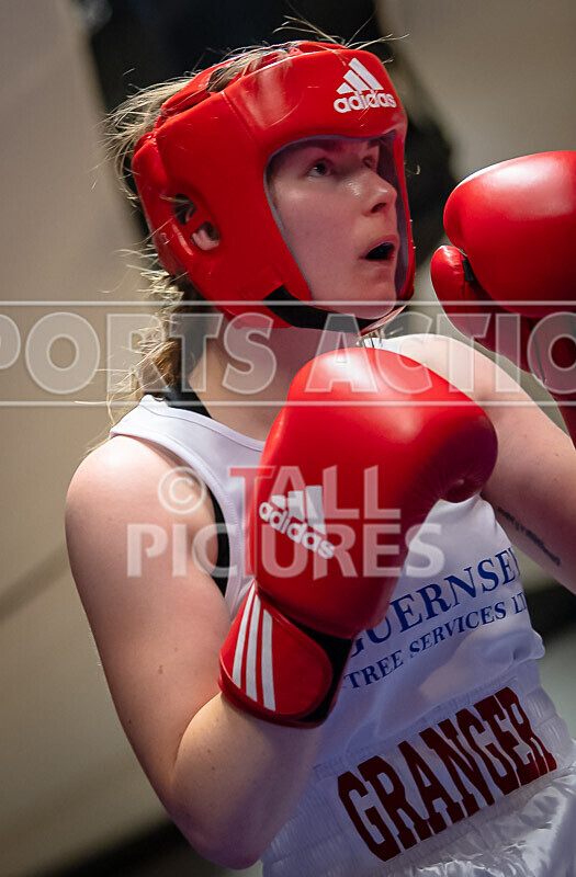 BOUT 4_Natalie Granger v Leanne Le Feuvre-3 - BOUT 4_Natalie Granger v Leanne Le Feuvre