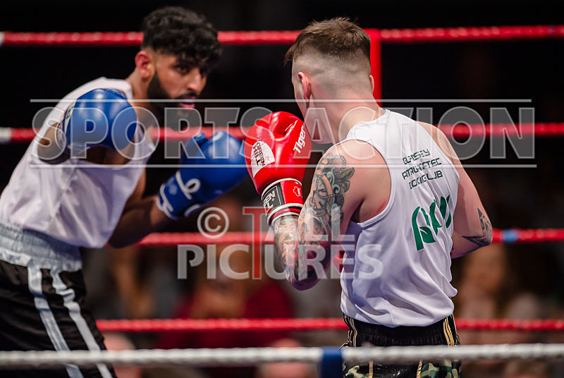 BOUT- 20 - Casey De La Mare v Amar Kayani-6 - BOUT-20 - Casey De La Mare v Amar Kayani