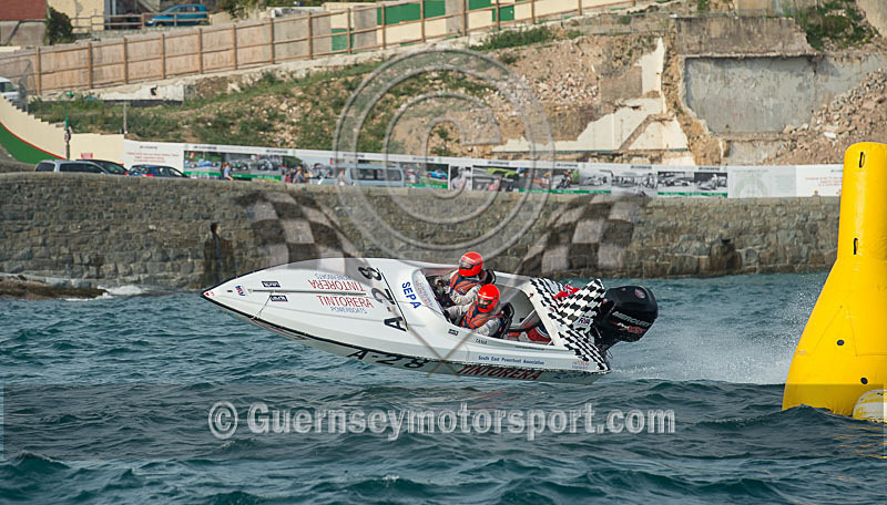 Worlds Powerboats_2014_Race-2-178 - UIM CLASS 3A & 3B WORLD OFFSHORE CHAMPIONSHIP_RACE-2