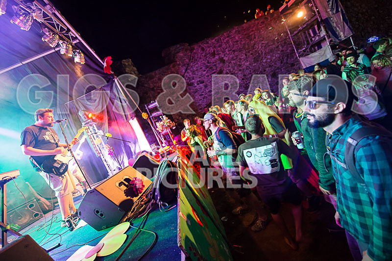 Honest Crooks-192 - HONEST CROOKS