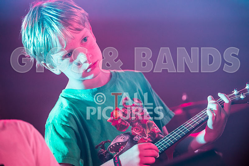 Clash of the Bloosers-25 - CLASH OF THE BLOOSERS