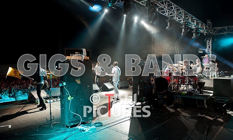 Primal Scream-24 - PRIMAL SCREAM