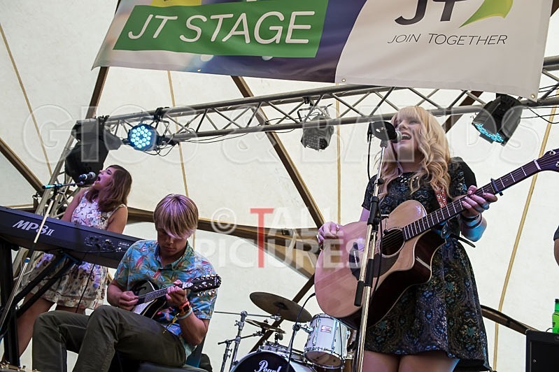 Alfresco Bandits-10 - ALFRESCO BANDITS