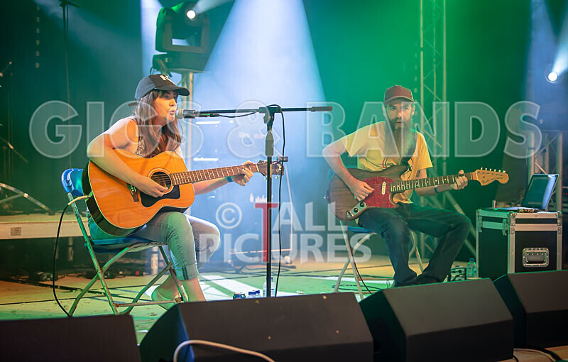 Hollie Thorne-5 - HOLLIE THORNE