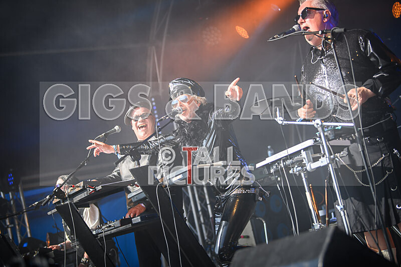 Fade 2 Grey-488 - FADE 2 GREY