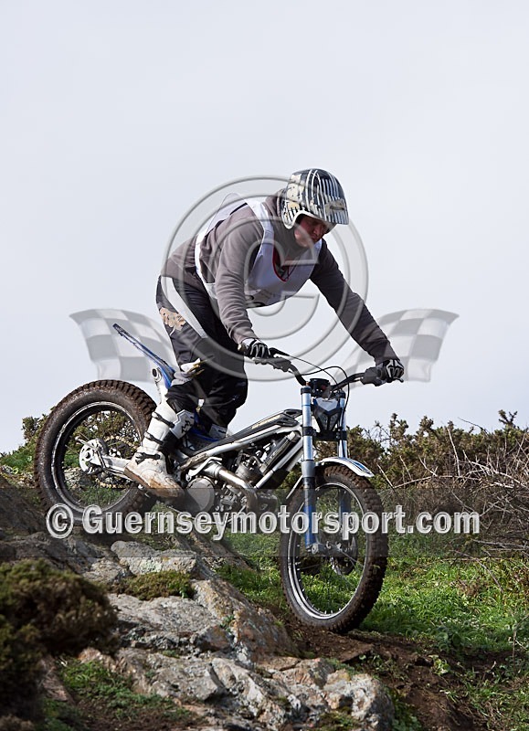 2-Day Trials_2012-48 - 2-DAY TRIALS 2012
