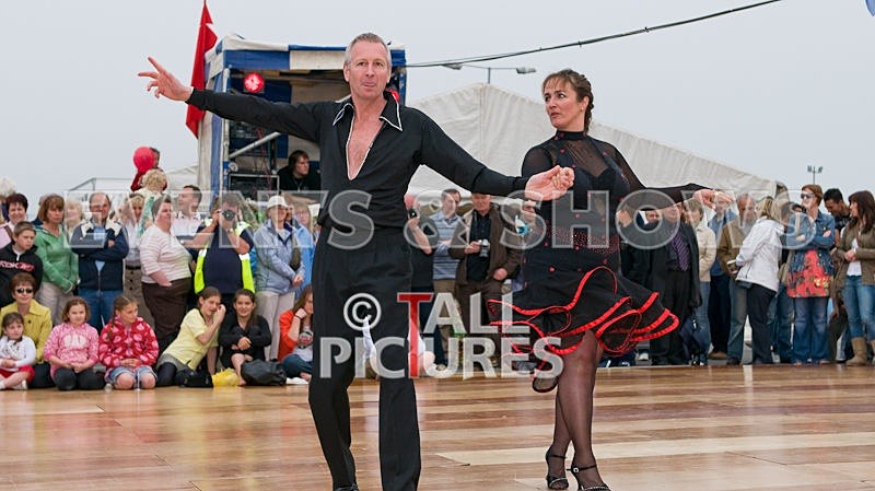 Lib Day08-182 - 2008 DAYTIME ATMOSPHERE