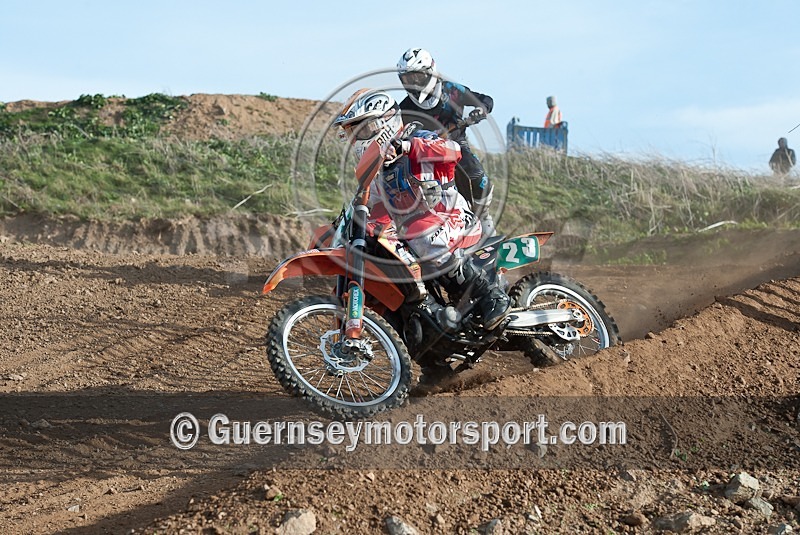 Moto-X_26-11-11-81 - MOTO-X_26-11-2011